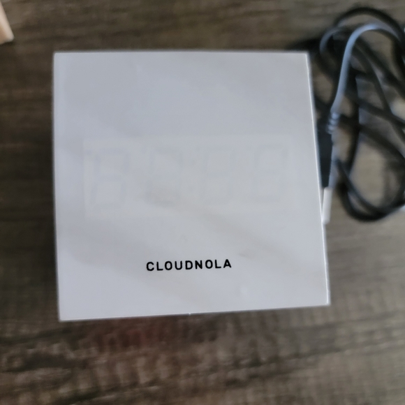 Cloudnola block clock alarm clock - Picture 6 of 9